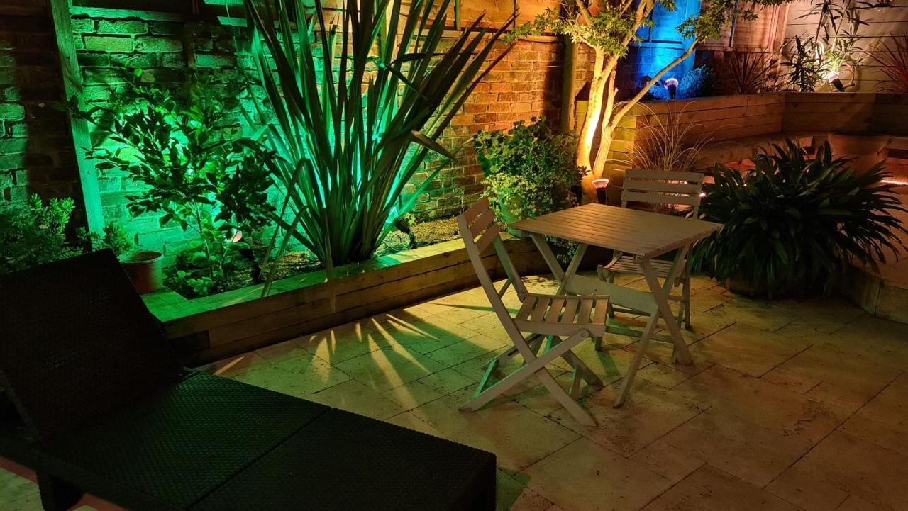 Cottage Grove Homestay Rooms Portsmouth Exterior foto